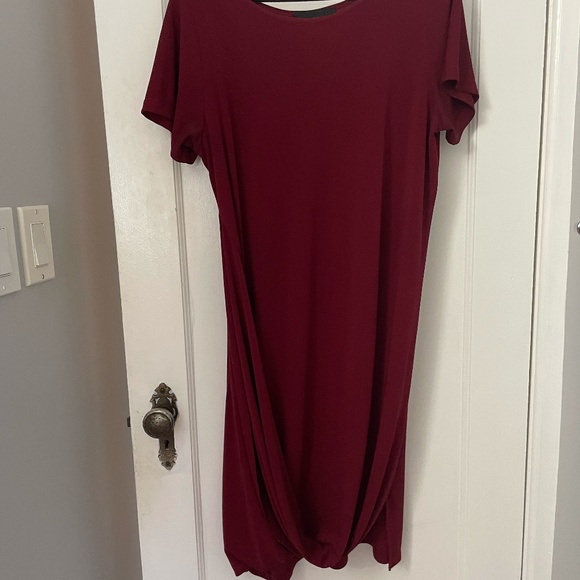 Workhall Burgundy dress with scoop bottom - Picture 1 of 2